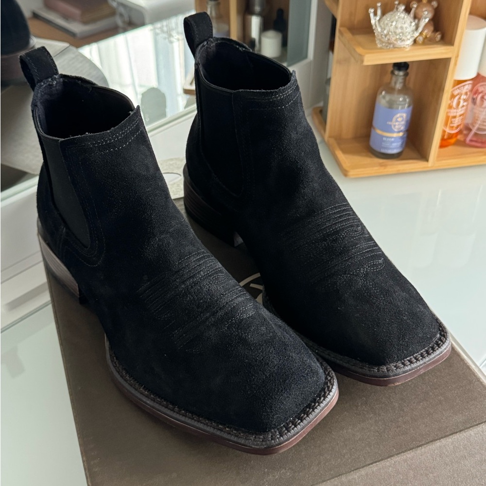 Ariat Booker Ultra Western Boot